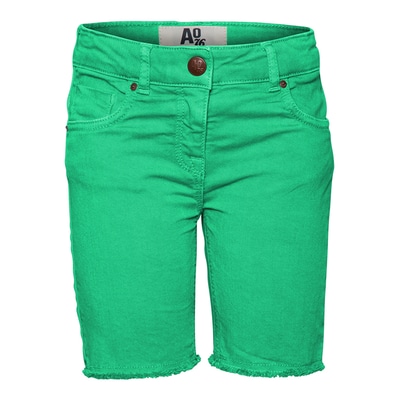 green-shorts-ghost-mannequin-edited